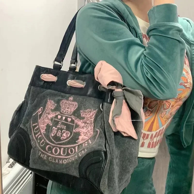 Women Bags 2026 Trends - حقيبة يد نسائية بتصميم عتيق أنيق