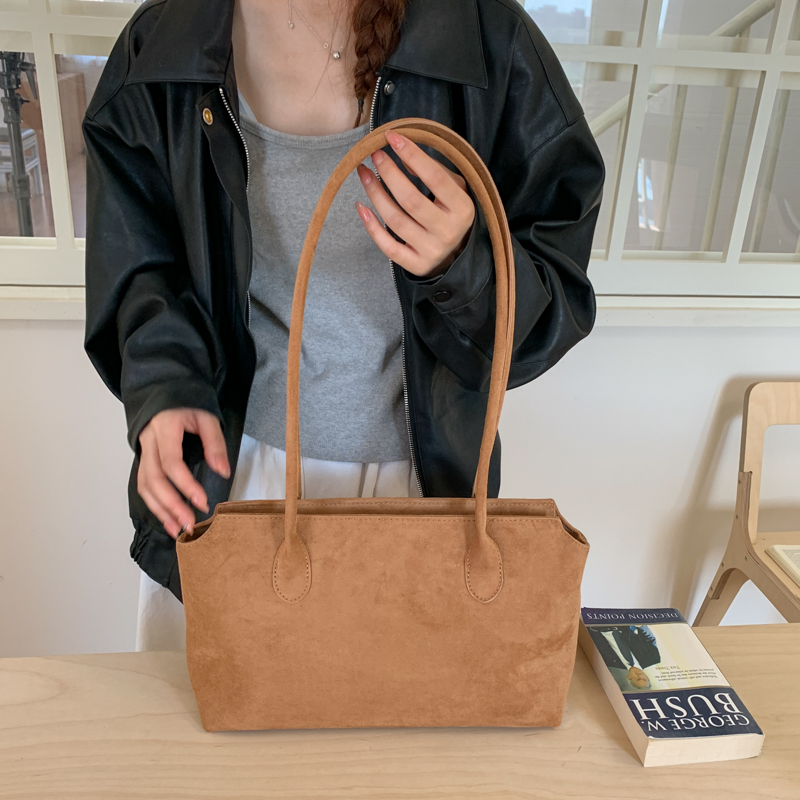 حقيبة الإبط من جلد الغزال البن - مراجعة Women Hand Bags For Office وسعره